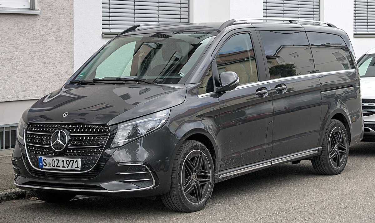 8 seater minibus