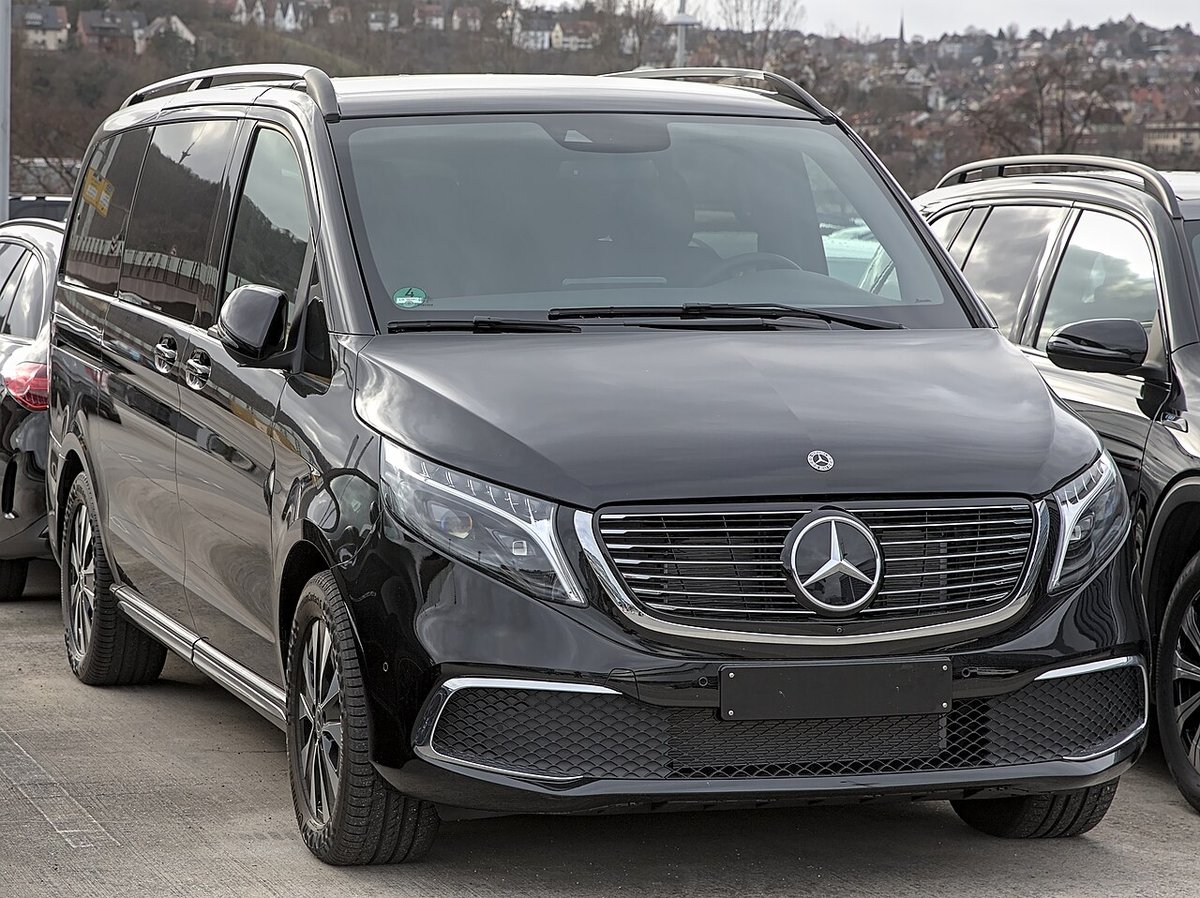 7 seater minibus